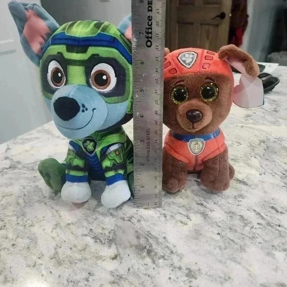 2 Paw Patrol Plush Rocky And Zuma - Picture 3 of 3